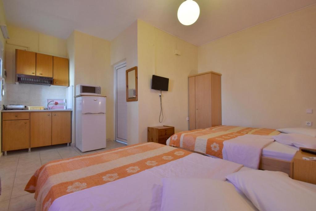 Garbis Μπακάλης Θεοχάρης Appartement Leptokaryá Buitenkant foto
